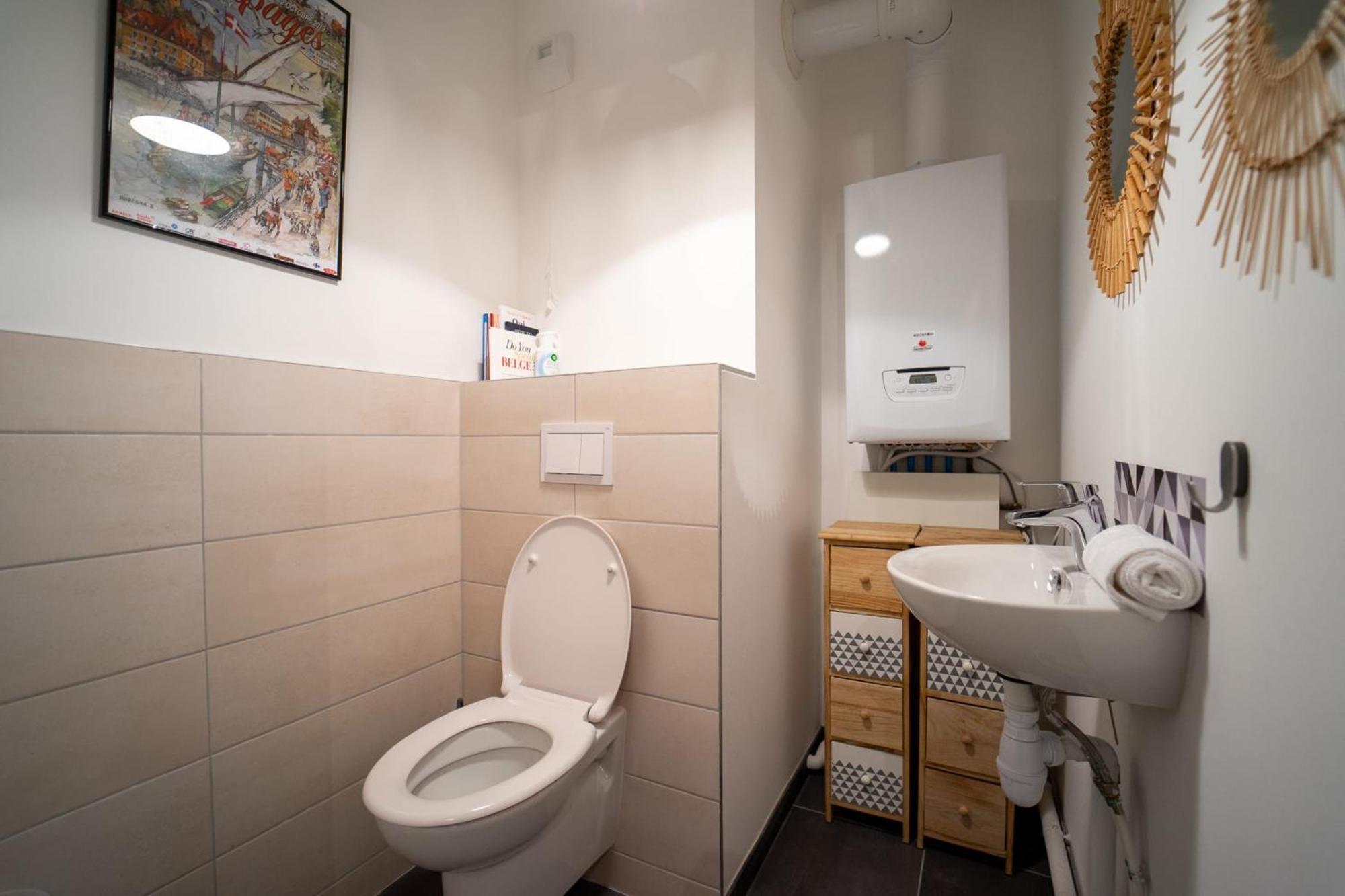 La Champanaise - 2 Bedroom Apartment 300M From Lake Annecy 뒤엥 외부 사진