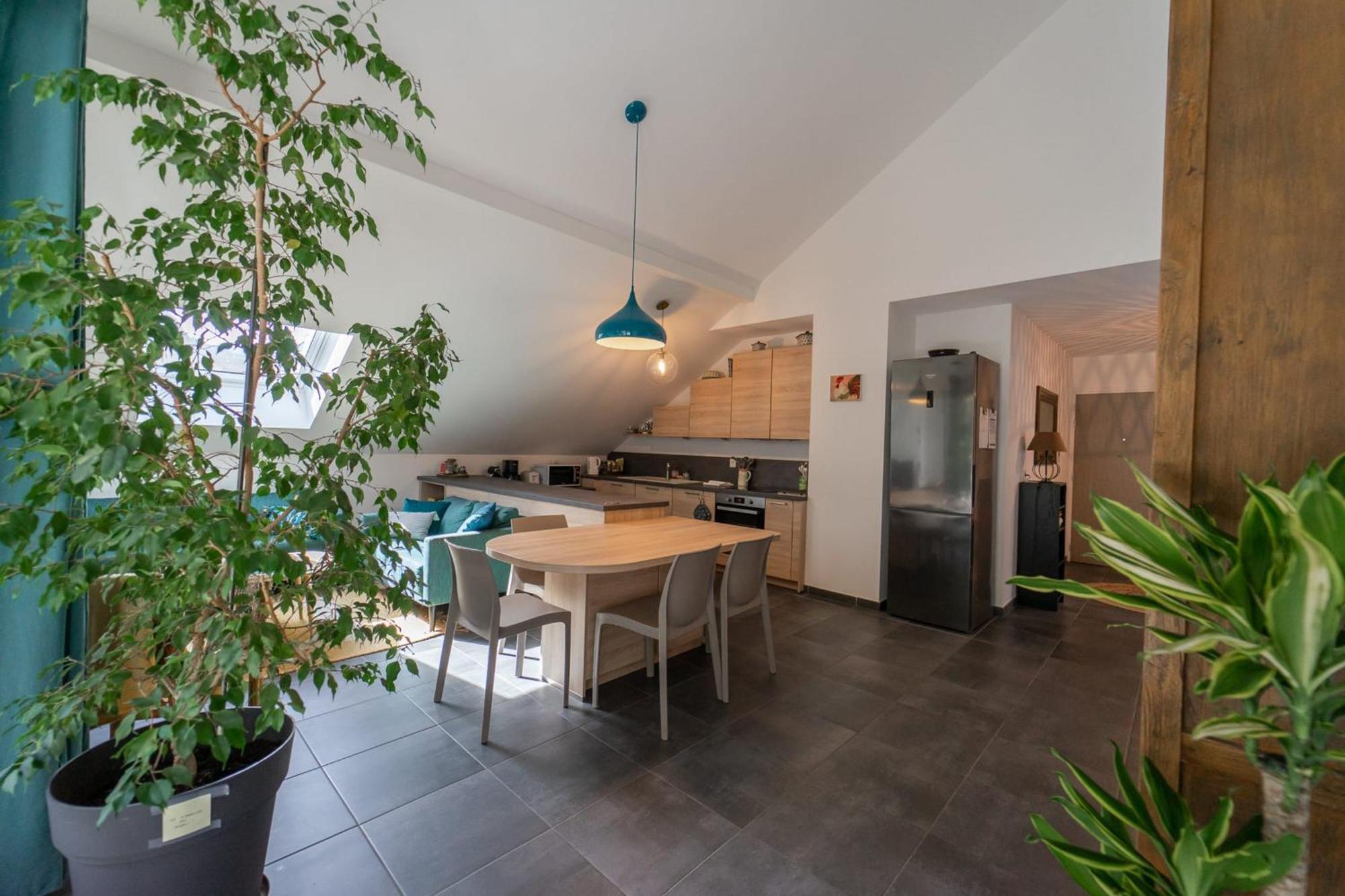La Champanaise - 2 Bedroom Apartment 300M From Lake Annecy 뒤엥 외부 사진
