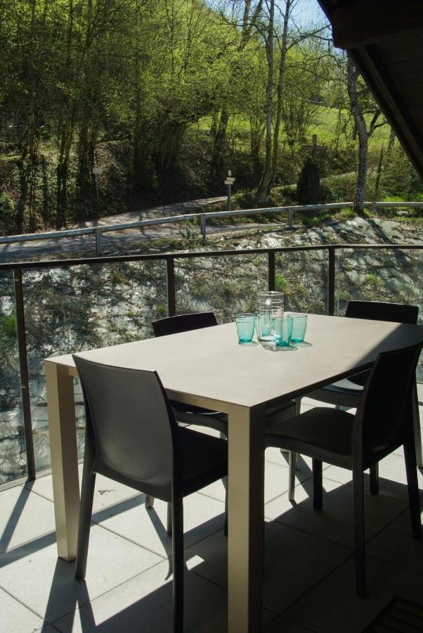 La Champanaise - 2 Bedroom Apartment 300M From Lake Annecy 뒤엥 외부 사진