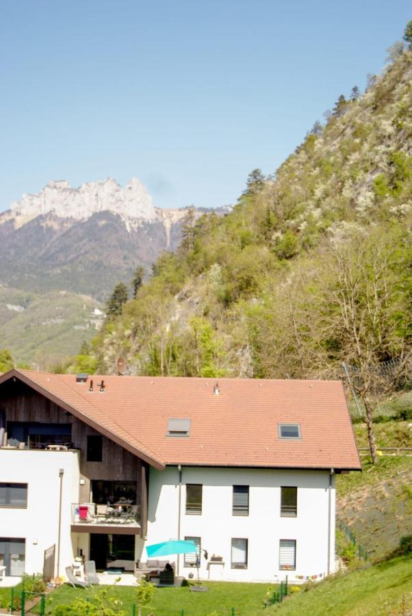 La Champanaise - 2 Bedroom Apartment 300M From Lake Annecy 뒤엥 외부 사진